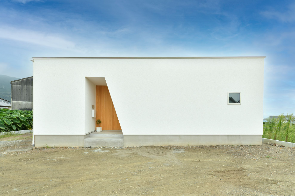 50坪・60坪の土地で「平屋」は建つの？建ぺい率から考える家づくりの限界